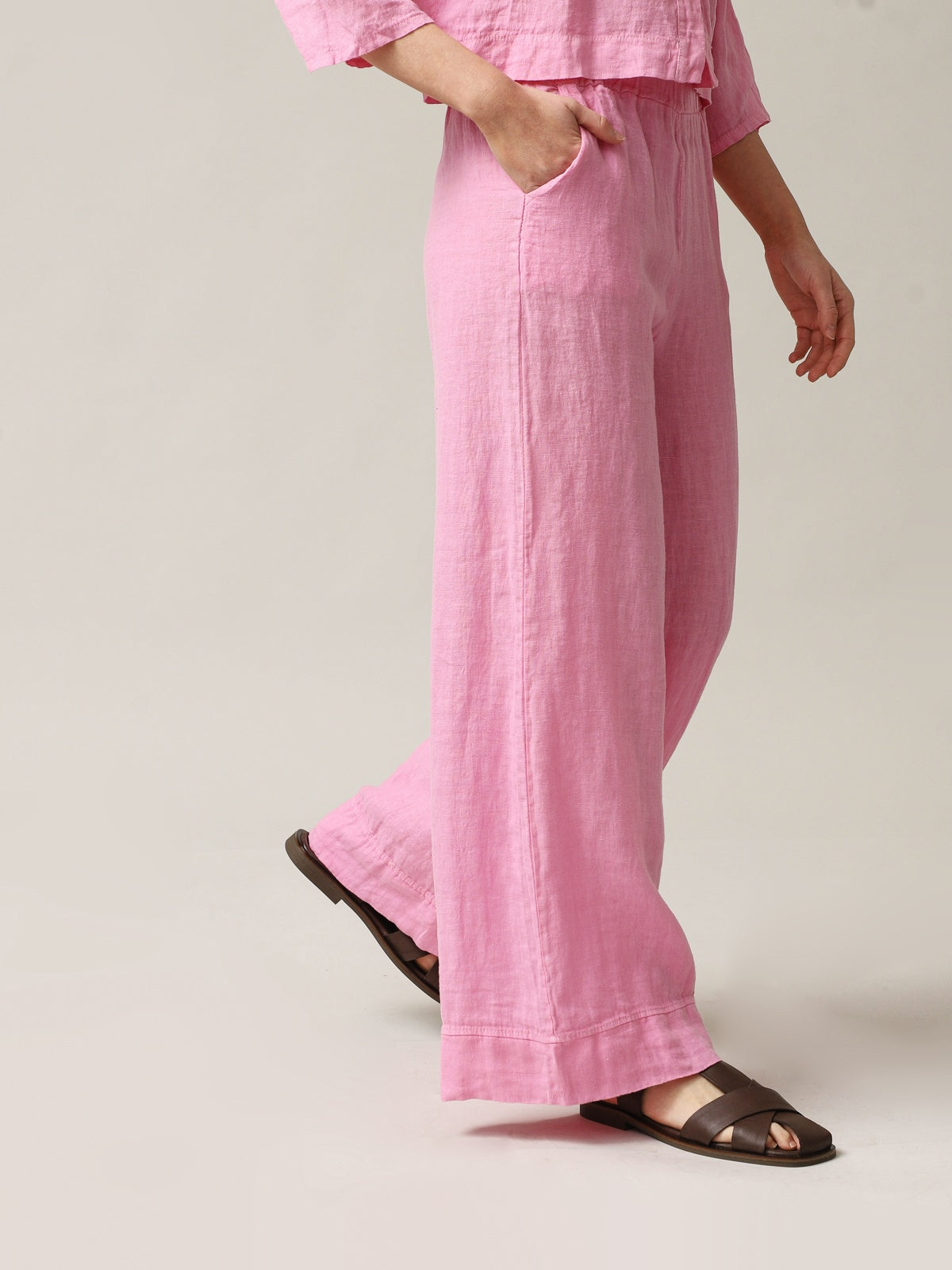 Women's trousers, Capsule Collection, 100% linen